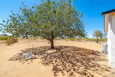 3569 N Maverick Road, Golden Valley, AZ 86413 - Photo 24