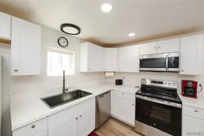 3569 N Maverick Road, Golden Valley, AZ 86413 - Photo 12