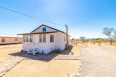 3569 N Maverick Road, Golden Valley, AZ 86413 - Photo 1