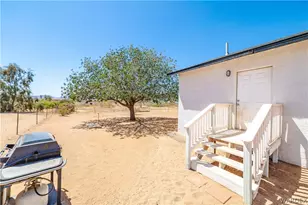 3569 N Maverick Rd, Golden Valley, AZ 86413 - Photo 22