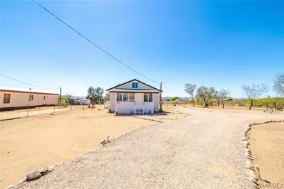 3569 N Maverick Road, Golden Valley, AZ 86413 - Photo 28
