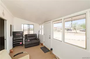 3569 N Maverick Rd, Golden Valley, AZ 86413 - Photo 4