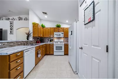 2383 E Pawnee Trail, Fort Mohave, AZ 86426 - Photo 12