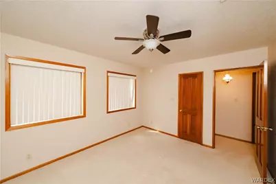 2100 E Valley View Road, Kingman, AZ 86409 - Photo 30