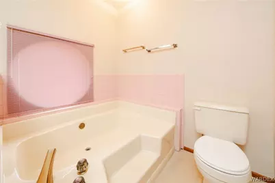 2100 E Valley View Road, Kingman, AZ 86409 - Photo 22