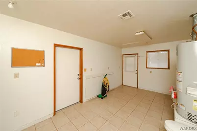 2100 E Valley View Road, Kingman, AZ 86409 - Photo 32