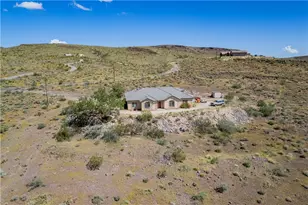 3290 N Wild Mustang Way, Kingman, AZ 86409 - Photo 2