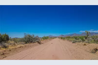 Parcel 169 S Cattle Crossing Road, Yucca, AZ 86438 - Photo 4