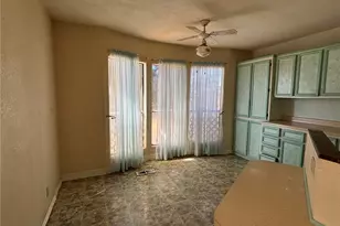 5465 W Earl Dr, Golden Valley, AZ 86413 - Photo 10