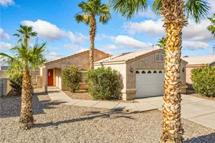 974 Andy Ln, Bullhead City, AZ 86442 - Photo 2