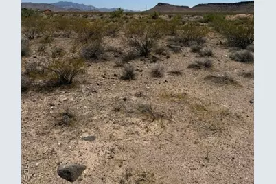 2948 S Graham Road, Golden Valley, AZ 86413 - Photo 2