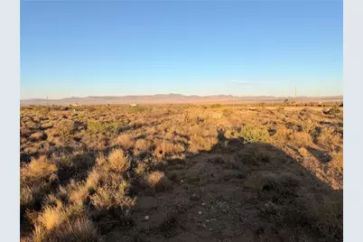 331-35-319 E Calle Alamo, Kingman, AZ 86409 - Photo 1