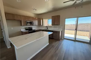 6676 W Rosario Ct, Golden Valley, AZ 86413 - Photo 14