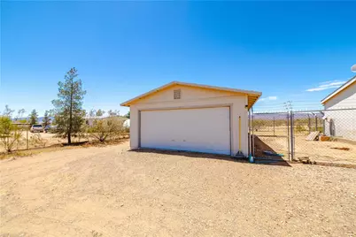 4729 N Stewart Mtn Rd, Golden Valley, AZ 86413 - Photo 26