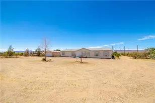 4729 N Stewart Mtn Rd, Golden Valley, AZ 86413 - Photo 24