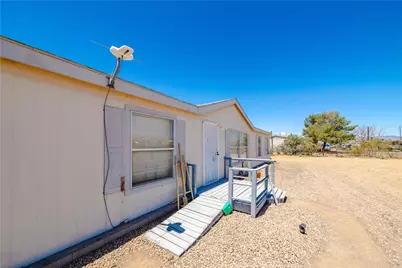 4729 N Stewart Mtn Rd, Golden Valley, AZ 86413 - Photo 22