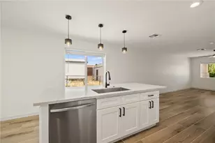1815 Forest Dr, Bullhead City, AZ 86442 - Photo 8