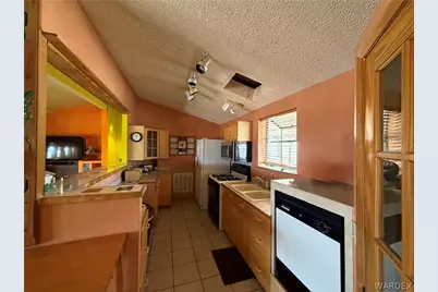 2300 E Iroquois Road, Fort Mohave, AZ 86426 - Photo 18
