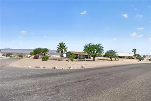 2400 E Blackfoot Rd, Fort Mohave, AZ 86426 - Photo 6