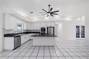 2555 Country Club Pl, Bullhead City, AZ 86442 - Photo 12