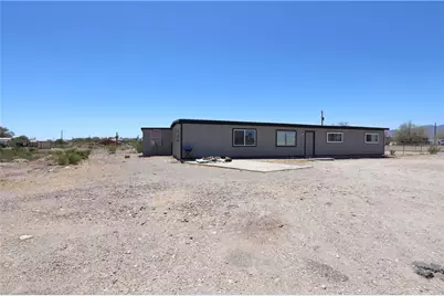 1290 E Hammer Road, Fort Mohave, AZ 86426 - Photo 1