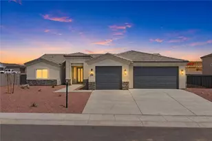 2675 E Sunset Canyon Way, Kingman, AZ 86409 - Photo 1