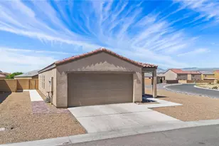 2424 Granite Cir, Bullhead City, AZ 86442 - Photo 2