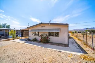 1943 Hualapai Dr, Bullhead City, AZ 86442 - Photo 4