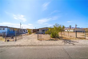 1943 Hualapai Dr, Bullhead City, AZ 86442 - Photo 8
