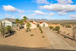 3949 King Rd, Bullhead City, AZ 86442 - Photo 2