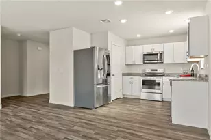 5561 S Glacier Creek Rd, Fort Mohave, AZ 86426 - Photo 10