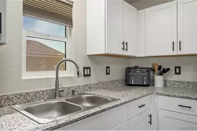5546 S Havasu Creek Road, Fort Mohave, AZ 86426 - Photo 16