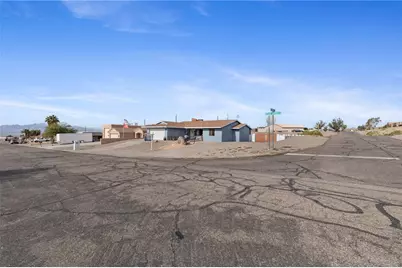 3649 Desert Garden Drive, Lake Havasu, AZ 86404 - Photo 38