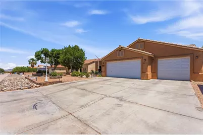 2942 N Jerome Street, Kingman, AZ 86401 - Photo 1