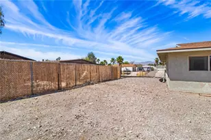 604 Roadrunner Dr, Bullhead City, AZ 86442 - Photo 20