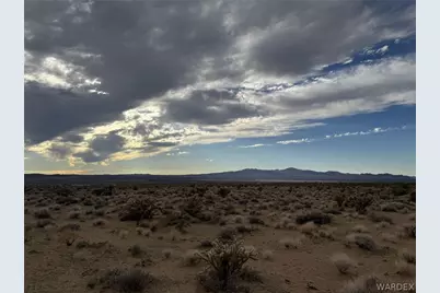 340-16-005 W Davis Avenue, Dolan Springs, AZ 86441 - Photo 14