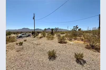 17837 Kitmit Drive, Dolan Springs, AZ 86441 - Photo 4