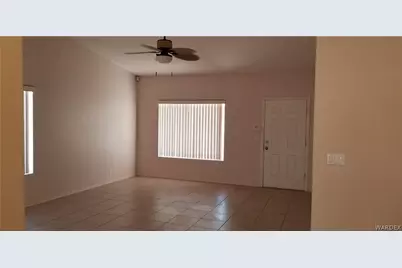4492 S Caitlan Avenue, Fort Mohave, AZ 86426 - Photo 2