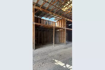 14757 N Pierce Ferry Road, Dolan Springs, AZ 86441 - Photo 32