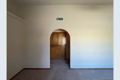 2610 La Salle Avenue, Kingman, AZ 86401 - Photo 16