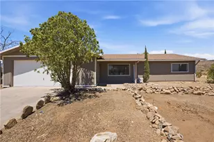 6365 N Valley View Ct, Kingman, AZ 86409 - Photo 2