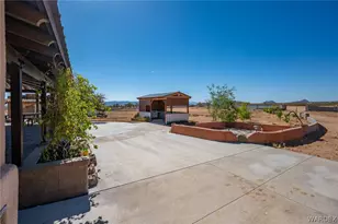 2424 E Beth Dr, Yucca, AZ 86438 - Photo 8