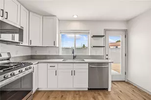 1841 Del Norte Dr, Bullhead City, AZ 86442 - Photo 12