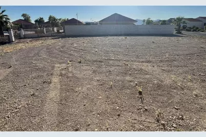 2042 E Lago Grande Bay, Fort Mohave, AZ 86426 - Photo 10