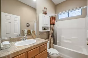 2832 Esmerelda Dr, Bullhead City, AZ 86429 - Photo 22