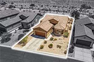 2832 Esmerelda Dr, Bullhead City, AZ 86429 - Photo 2