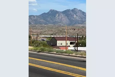 937 E Andy Devine Avenue, Kingman, AZ 86401 - Photo 8