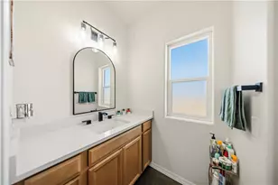 854 S Salt Pl, Golden Valley, AZ 86413 - Photo 38