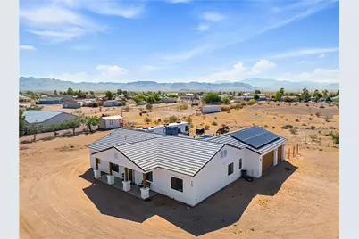 854 S Salt Place, Golden Valley, AZ 86413 - Photo 10