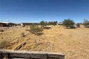 8051 W Seventh St, Dolan Springs, AZ 86441 - Photo 54
